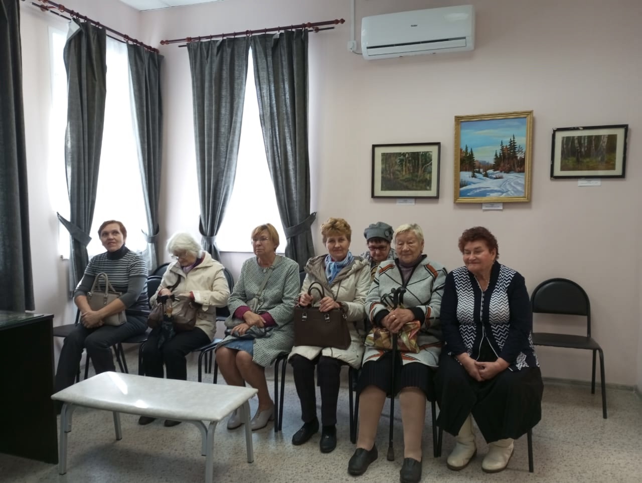 В рамках всероссийской акции &quot;Большие семейные выходные&quot; в музее г. Тейково состоялась программа &quot;Семейный фотоальбом&quot;..