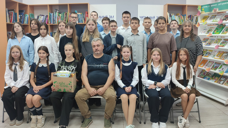 Сегодня в читальном зале Тейковской городской библиотеки состоялся праздник милосердия, приуроченный к Международному дню благотворительности.. Сегодня в читальном зале Тейковской городской библиотеки состоялся праздник милосердия, приуроченный к Международному дню благотворительности..